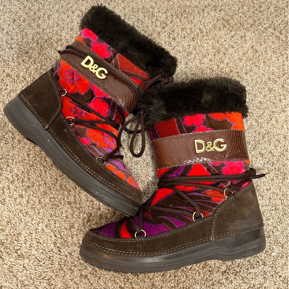 Dolce & Gabbana Retro Moon Boots Multi Colored Floral Velvet 39/40